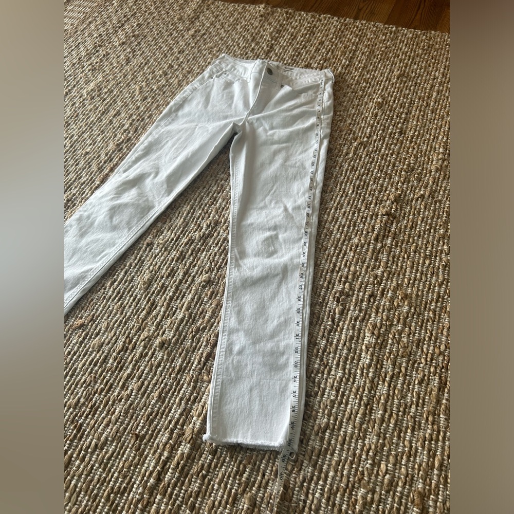 Seven7 white high waisted skinny stretch cropped jean - Picture 7 of 10